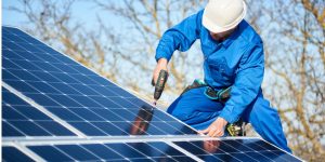 Installation Maintenance Panneaux Solaires Photovoltaïques à Marais-Vernier